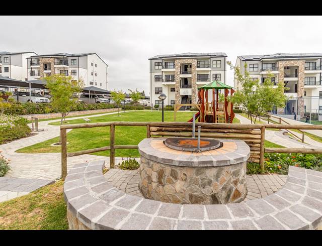 1 BEDROOM APARTMENT SOLD IN RICHWOOD